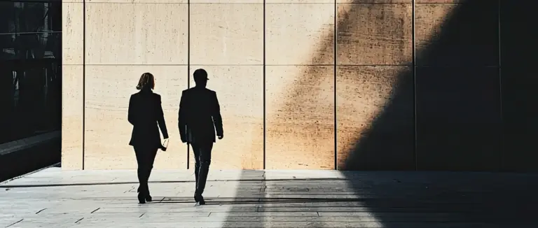 자료실 공지사항 관련 첫 번째 콘텐츠